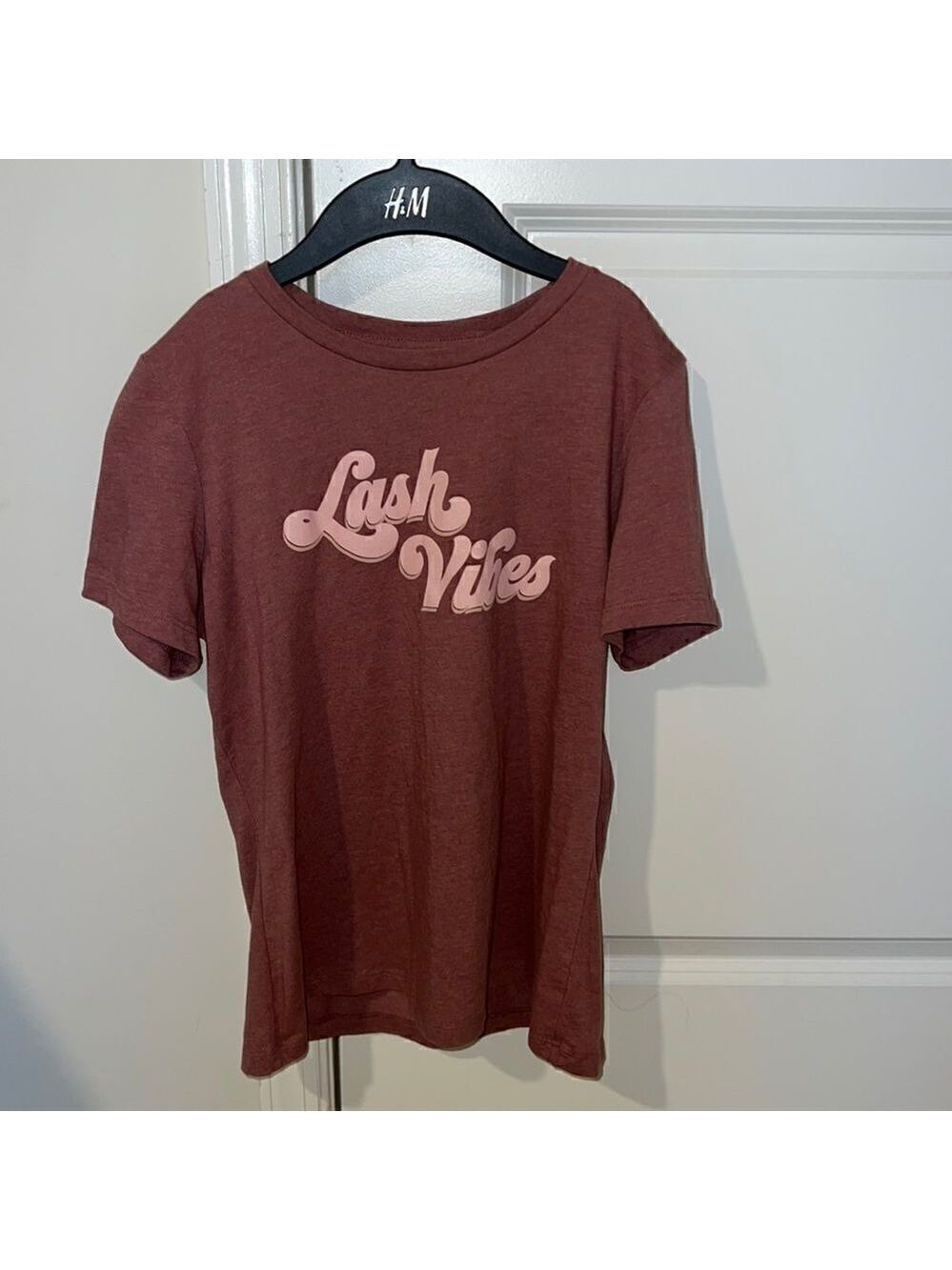 LASH VIBES TEE 😍